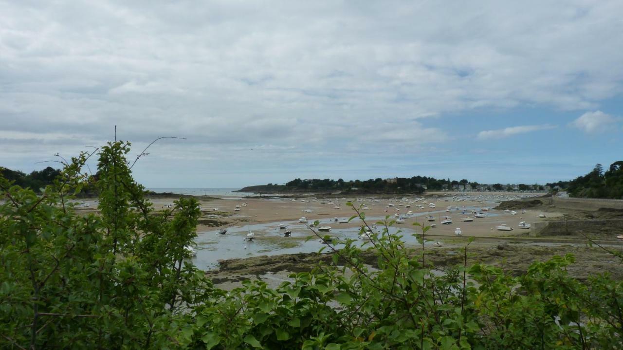 Gite La Ville Brunet Saint-Briac-sur-Mer Exterior foto